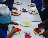 Foto del paso 1 de la receta: Pizza para niños