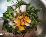 A picture of step 1 of Methi Jowar roti.