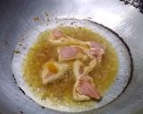 รูปขั้นตอนการทำที่ 3 ของ ไก่ผัดยอดข้าวโพดราดข้าว ไข่ดาว