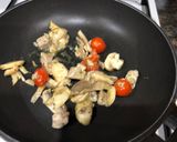 Foto del paso 7 de la receta: Espaguetis con setas champiñones y filete de atún