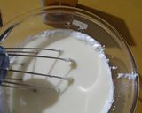 A picture of step 1 of Mango Cream Dessert.