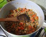 Foto del paso 2 de la receta: Salsa de tomate y carne