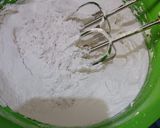 Foto langkah ke 2 dari resep Putu ayu moka meses.