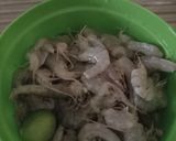 Foto langkah ke 1 dari resep Sambal udang daun bawang.
