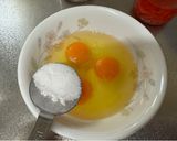 A picture of step 1 of Japanese Egg Flower Sushi.