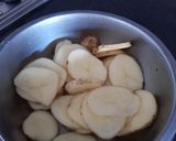 Foto del paso 2 de la receta: Carne al horno con papás y salsa de verdeo