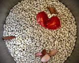 Foto del paso 1 de la receta: Fabada — a nuestra manera—