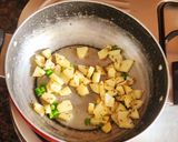 A picture of step 4 of Sabudana Khichdi.