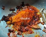 A picture of step 3 of Dalgona Usal Pav.
