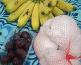 Foto langkah ke 1 dari resep Tropical Fruit Smoothies.