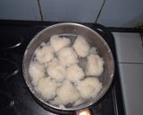Foto langkah ke 4 dari resep Tekwan Patin Bihun Instan rasa soto.
