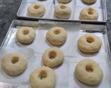 Foto langkah ke 3 dari resep Donat Nasi (Olahan Nasi Sisa).
