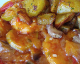 Foto del paso 6 de la receta: Merzluza, con calamar y pisto