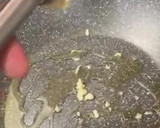 Foto del paso 2 de la receta: Revuelto de setas con jamón y un ajo