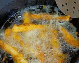 A picture of step 4 of Tea Time Snacks Moong Dal French Fries.