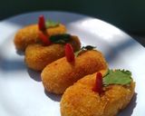 Foto langkah ke 9 dari resep Kroket kentang isi ayam sayur.