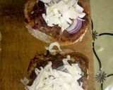 A picture of step 6 of DIY beef burger with egg.