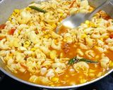 कॉर्न मैकरॉनी विद चीज़ (Corn macaroni with cheese recipe in Hindi) रेसिपी चरण 4 फोटो