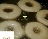 A picture of step 3 of Doughnut.