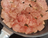 Foto del paso 1 de la receta: Pechugas de pollo con salsa de cebolla y mostaza
