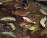 Foto langkah ke 3 dari resep Sup Misoa Shiitake 🍲.