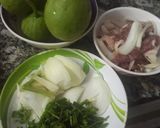 Hình bước làm 1 của món Dưa hường kho thịt ba rọi