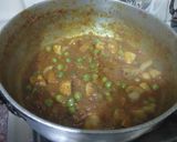 A picture of step 7 of Mushroom Matar (peas) Masala.