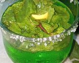 A picture of step 3 of Green ice soda💚گرین آٸس سوڈا💚.