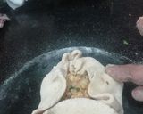 A picture of step 4 of Potato Stuffed Paratha.