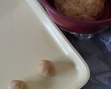 Foto langkah ke 4 dari resep Donat mini.