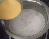 A picture of step 2 of Milk jelly in custard.