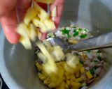 A picture of step 2 of Quick potato sandwich.