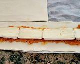 Foto del paso 2 de la receta: Mini rollitos de hojaldre con queso brie y sobrasada