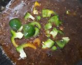 Foto langkah ke 8 dari resep Ayam tepung saus lada hitam.