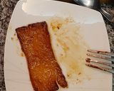 Foto del paso 4 de la receta: Piña caramelizada, ostión salteado y panceta crocante