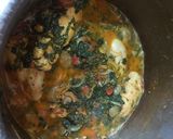 A picture of step 2 of Chicken spinach with fenugreek leaves.