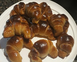 Foto del paso 10 de la receta: 🥐Medialunas dulces rápidas sin hojaldre 🥐