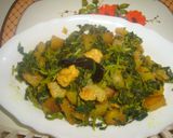 A picture of step 5 of Bathua Saag With Pakora And Potato Curry.
