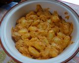 A picture of step 1 of Red pesto & salmon gnocchi.