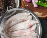 Hình bước làm 1 của món Cá khoai nấu rong biển