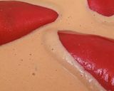 Foto del paso 3 de la receta: Pimientos del piquillo con guiso de bacalao y gulas