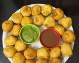 બટાકા વડા (Bataka Vada Recipe In Gujarati) રેસીપી સ્ટેપ8ફોટો