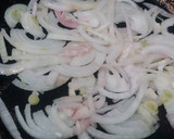 Foto del paso 1 de la receta: Tortilla de Hojas y Pencas de Remolacha, y Tallarines sobrantes