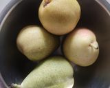 A picture of step 2 of Mixed Fruits Sandwich.