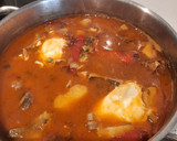 Foto del paso 9 de la receta: Guiso de bacalao, sepia y huevos