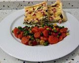 Foto del paso 10 de la receta: Quiche de espinacas y jamón de pavo con salteado gourmet de verduras