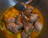 Foto langkah ke 4 dari resep Gulai Ayam Kentang.