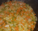 Foto del paso 2 de la receta: Pastel de polenta con soja texturizada