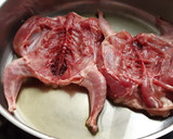 Foto del paso 1 de la receta: Codornices escabechadas