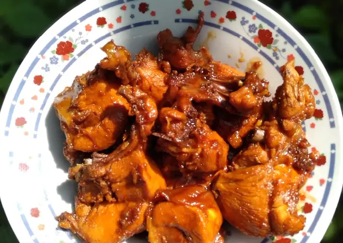Langkah-langkah untuk membuat Resep Ayam Kecap Rumahan